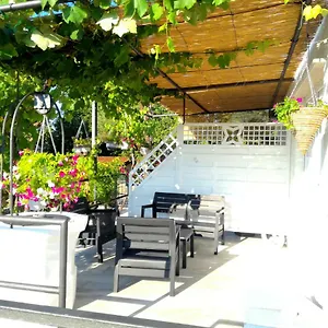 Sun House Apartman Brzac